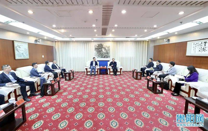 胡忠雄会见申万宏源证券有限公司董事长刘健一行