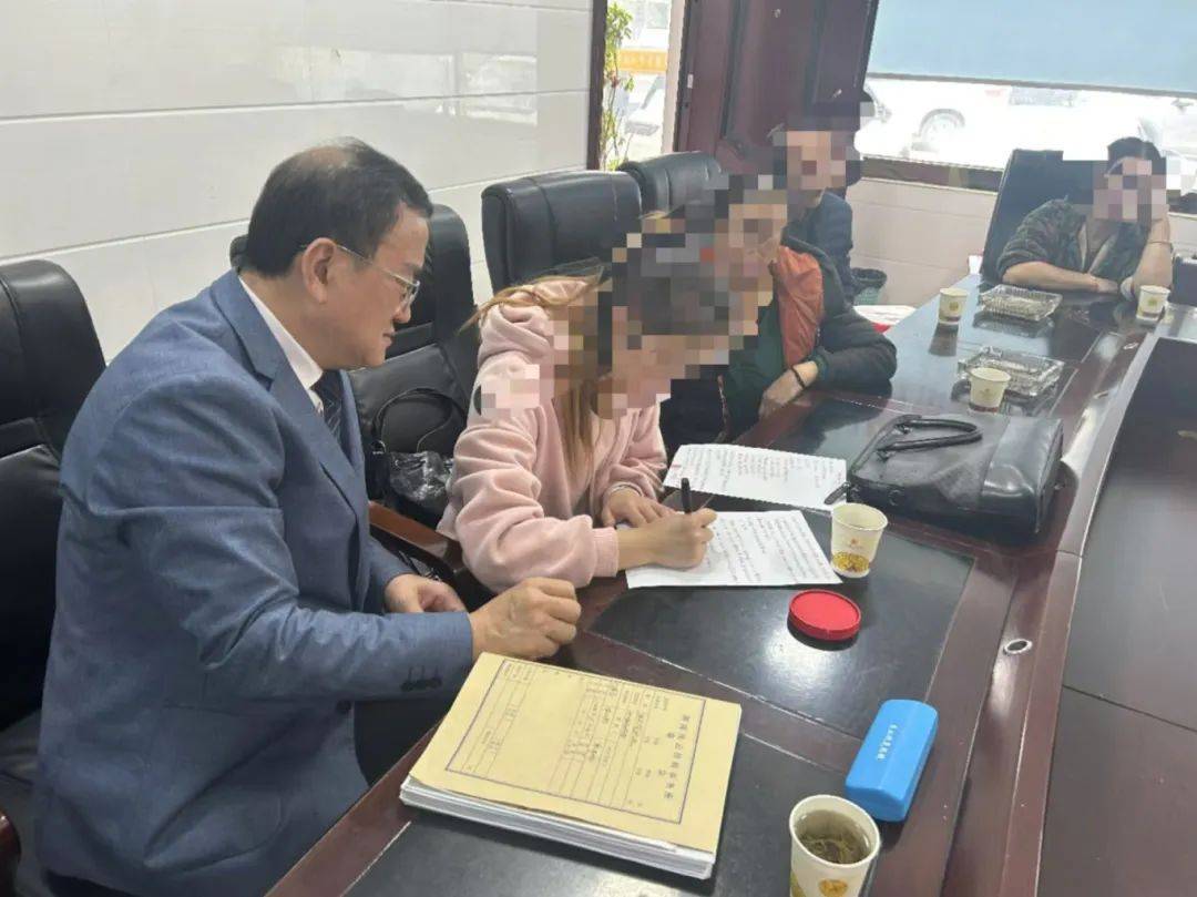 湖南湘西：同居一年后分手<strong></p>
<p>泰阳证券</strong>，16万元彩礼怎么退？法院这样做
