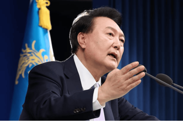 尹锡悦：除外交层面等必要活动外<strong></p>
<p>证券投资基金业协会</strong>，金建希所有公开活动将暂停