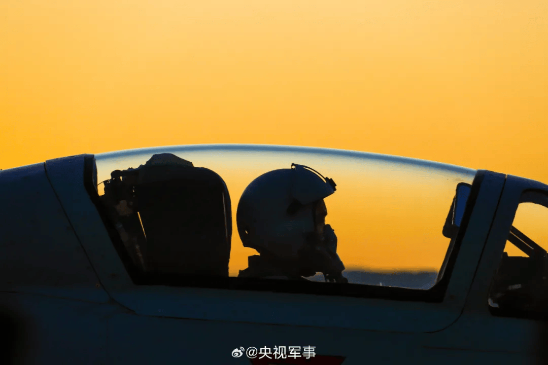 我们的飞机<strong></p>
<p>南京证券官网</strong>，再也不用飞两遍了