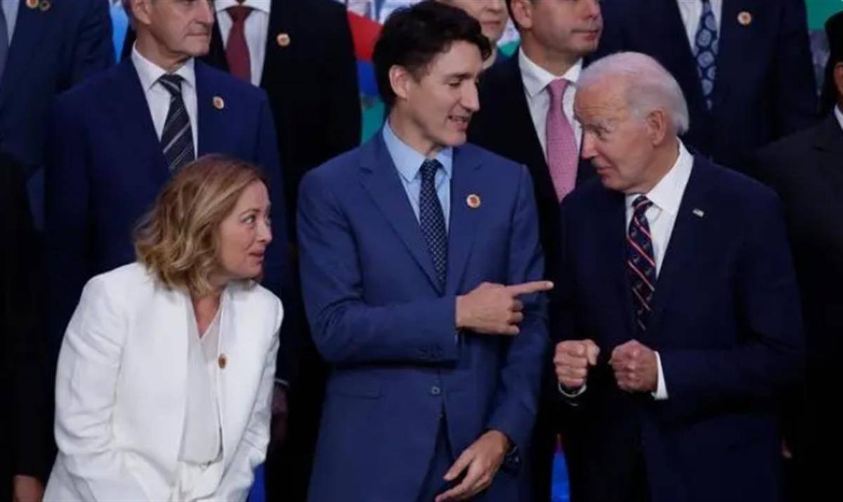 G20峰会“全家福”史上第一次重拍<strong></p>
<p>中国民族证券</strong>，拜登赶上任内最后一张“大合影”，此前白宫否认“被冷落”