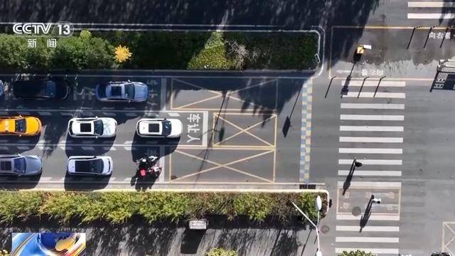 “闯绿灯”也违法<strong></p>
<p>北方证券</strong>？这种情况记2分罚款200元