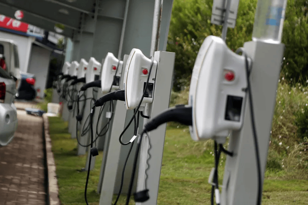 大众汽车10万工人罢工<strong></p>
<p>交易合约</strong>，欧洲汽车业怎么了？