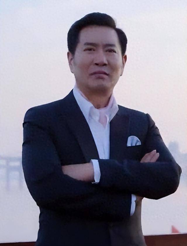 “坏人专业户”姚刚：一生无妻无子<strong></p>
<p>虚拟币交易源码</strong>，如今53岁在千万豪宅一个人住