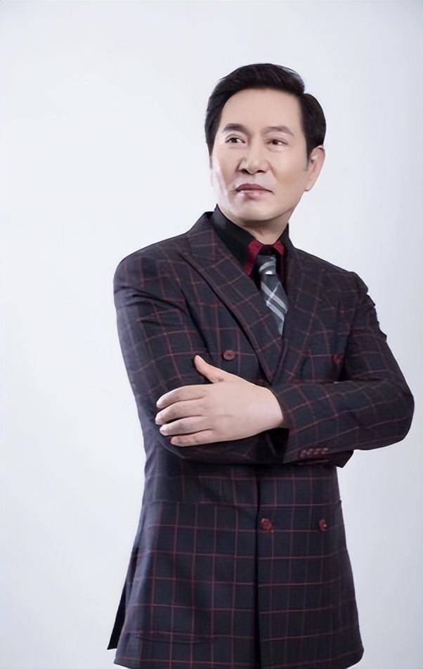 “坏人专业户”姚刚：一生无妻无子<strong></p>
<p>虚拟币交易源码</strong>，如今53岁在千万豪宅一个人住