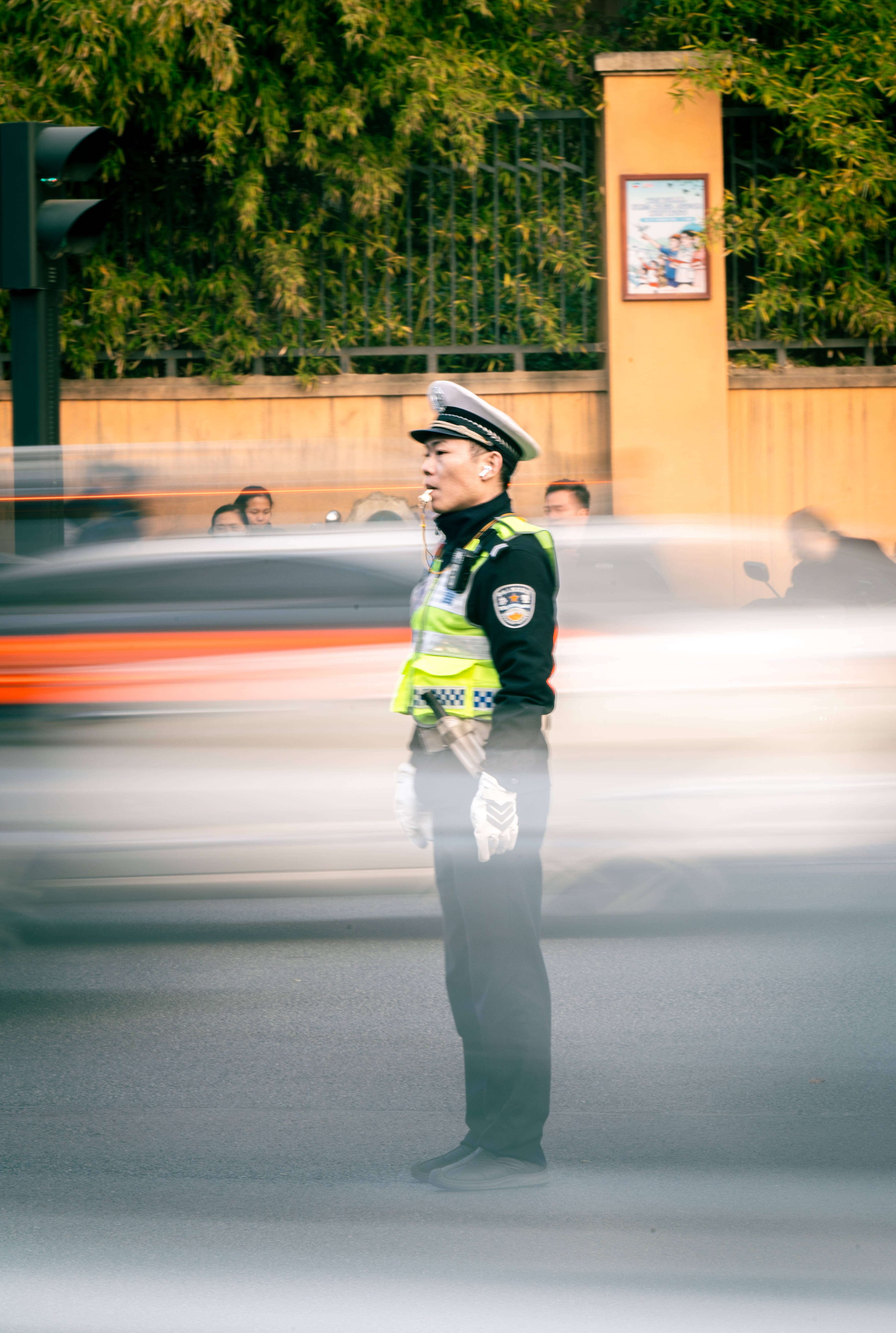 “原来你这么棒啊！”长沙协警执完勤被妻子宠溺“摸脸杀”<strong></p>
<p>虚拟币交易如何</strong>，摄影师拍下幸福一刻