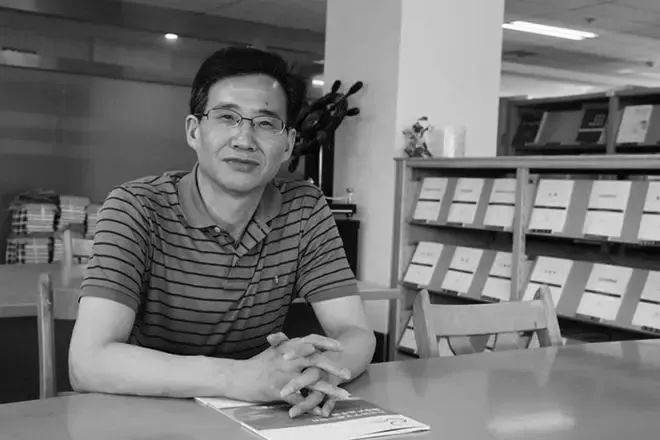 突传消息<strong></p>
<p>虚拟币技巧</strong>，他因病医治无效，在济南去世，享年64岁