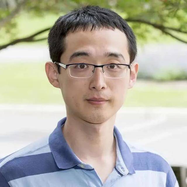 核物理学家<strong></p>
<p>虚拟币发行价</strong>，归国
