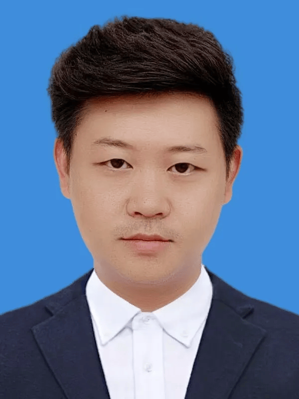 生于1989年<strong></p>
<p>迪拜虚拟币</strong>，李伟涉嫌严重违纪违法