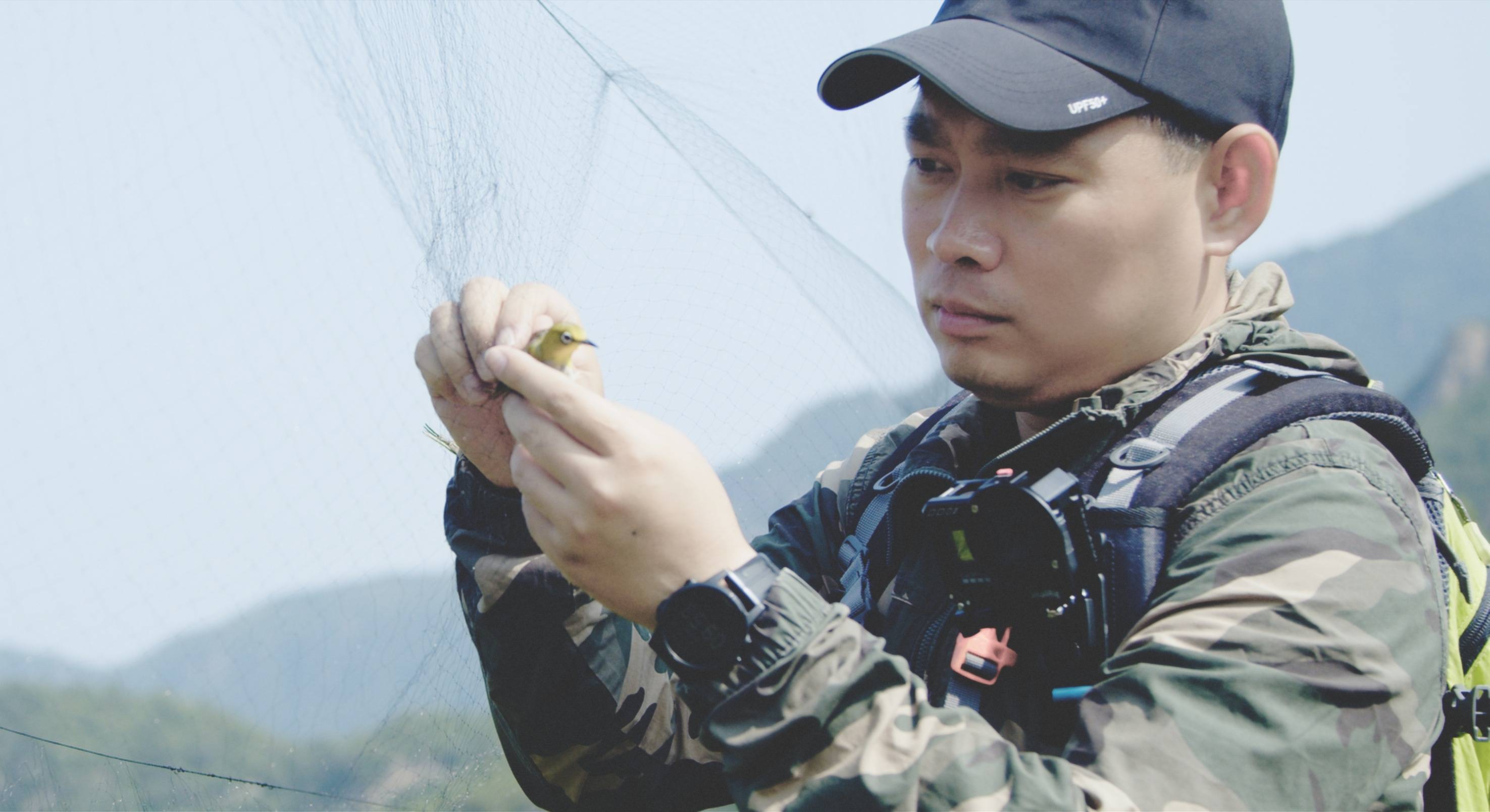 森林警察韩孟祺：乔装成驴友潜伏密林中<strong></p>
<p>虚拟币禁止交易</strong>，抓获“粘鸟”嫌疑人