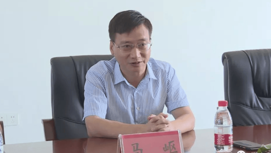 副县长拉拢6名公职人员<strong></p>
<p>虚拟币涨跌是为什么</strong>，组建“七兄弟吃喝圈”，长期接受打牌掼蛋等“保姆式”服务