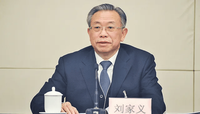 李锦斌、刘家义、刘赐贵、王建军<strong></p>
<p>虚拟币认购</strong>，已任中央指导组组长