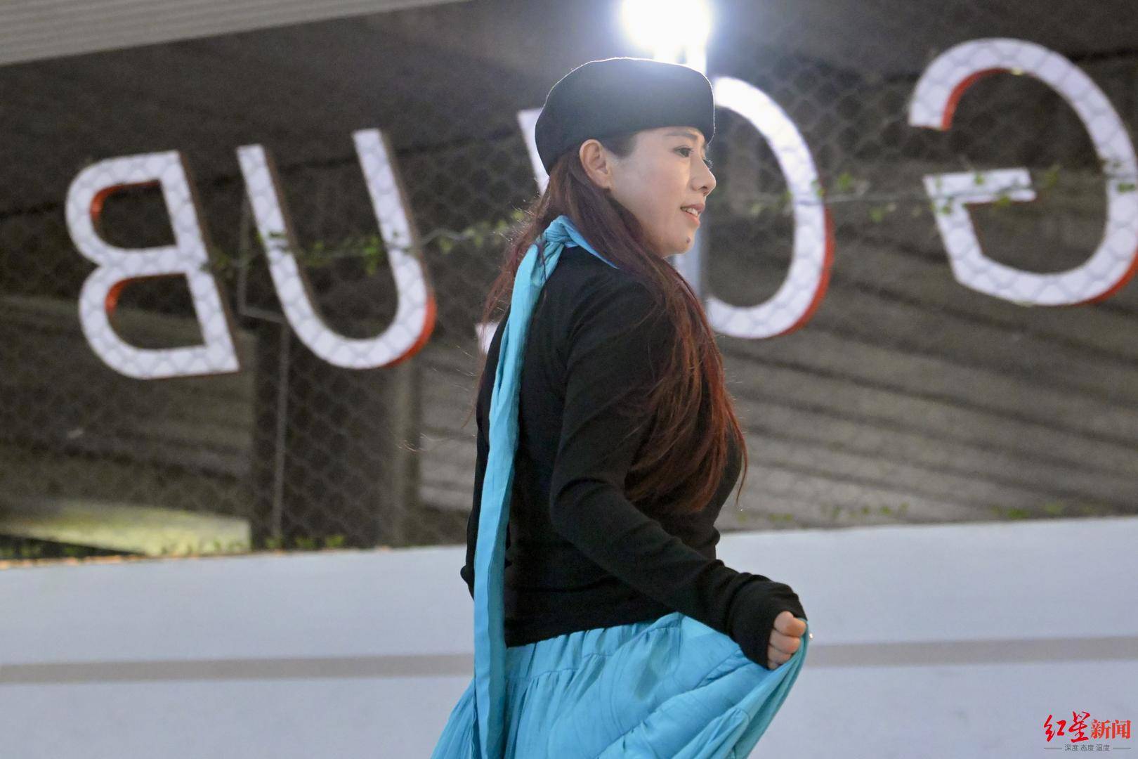 50岁刘阿姨在成都逆风翻盘：从多次病危<strong></p>
<p>虚拟币庄家</strong>，到滑板“少女”