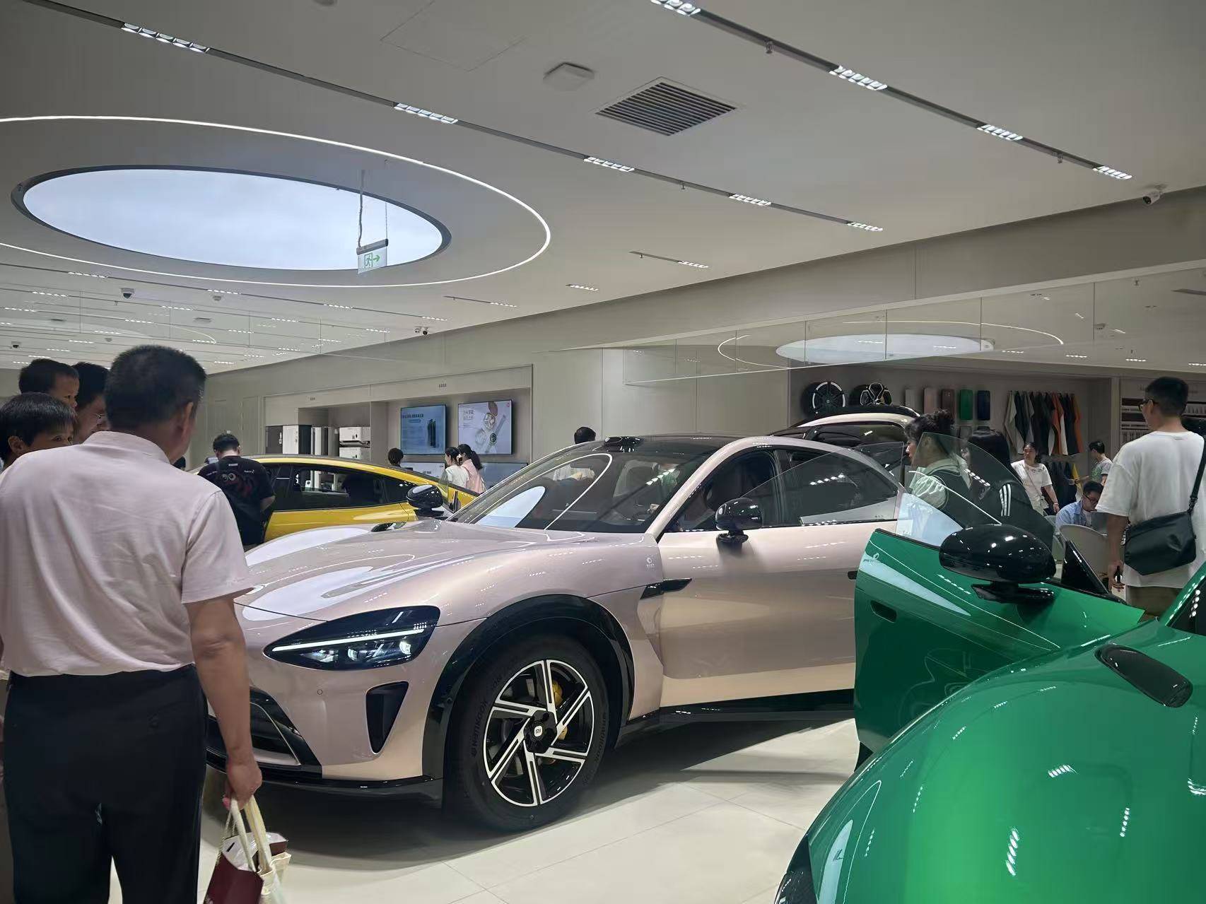 小米YU7上市72小时：“锁单+1”刷屏工作群<strong></p>
<p>q币虚拟卡</strong>，提车时间最长超一年，雷军直面“产能挑战”？