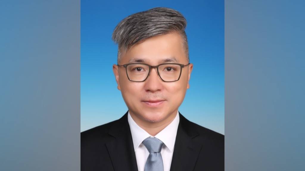 肖向荣履新北京舞蹈学院副院长<strong></p>
<p>虚拟币收录</strong>，曾多次承担国家重大庆典创作执导任务