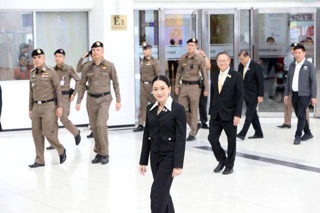 尘埃落定<strong></p>
<p>虚拟币火宝网</strong>！佩通坦被解除泰国总理职务