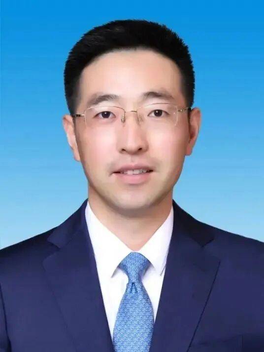 孙道寻当选苏州市吴江区区长<strong></p>
<p>虚拟币火宝网</strong>，曾任“全国经济最强镇”党委书记