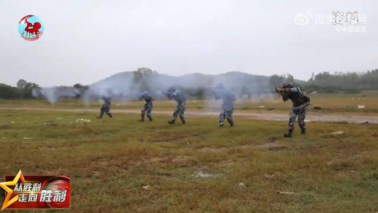 九三阅兵倒计时5天<strong></p>
<p>虚拟币火宝网</strong>！空中梯队多型新机将首次受阅 队员练就“米秒不差”