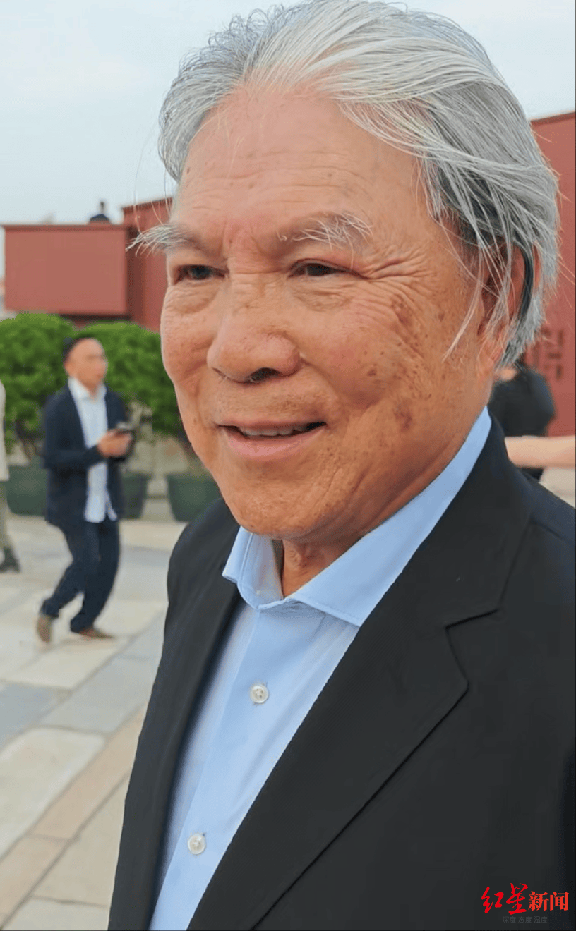 霍震霆：在阅兵仪式中<strong></p>
<p>如何购买虚拟币</strong>，看到了国家的国防能力和国家发展