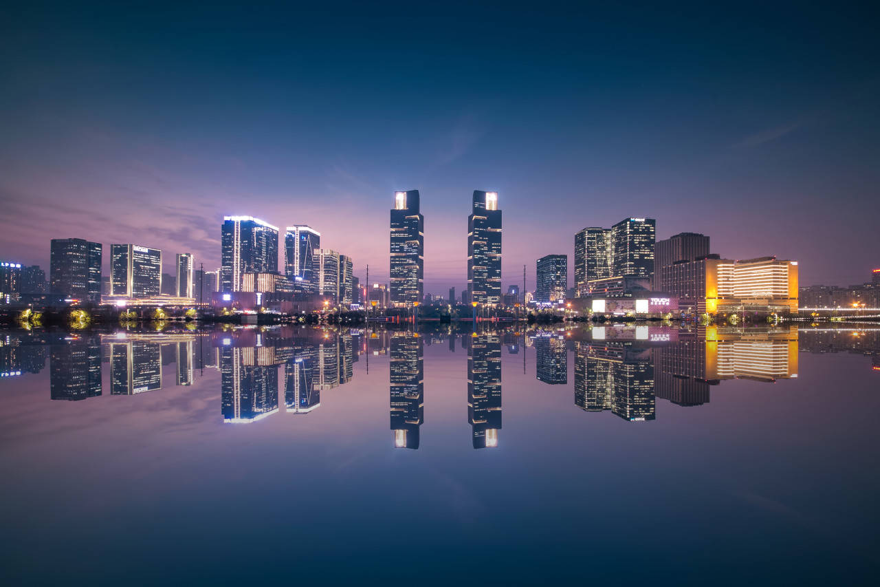 经济强市不断建新高铁站：至少“一城六站”<strong></p>
<p>虚拟币炒作</strong>，它们在下什么棋？