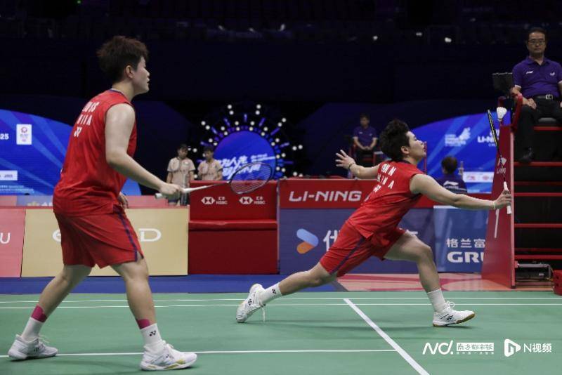 中国羽毛球大师赛于深圳开拍<strong></p>
<p>虚拟贷币</strong>，国羽首日7战4胜
