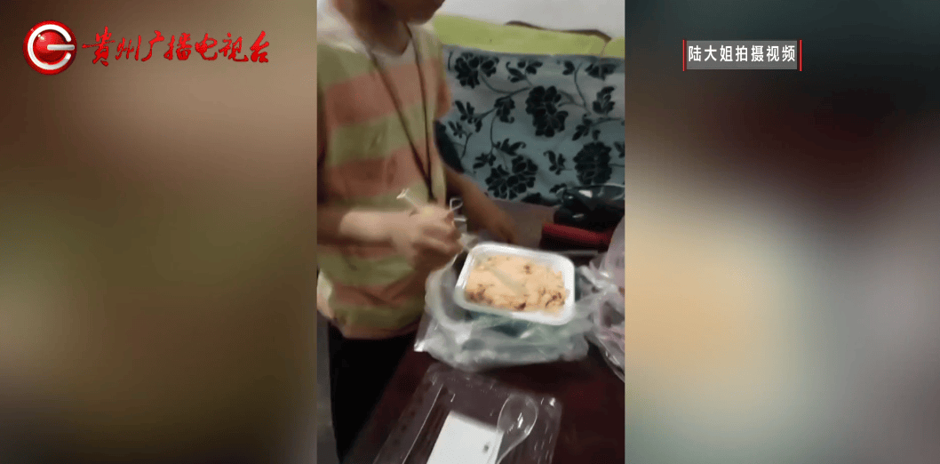 心酸！12岁男孩“独居”贵阳一安置房内<strong></p>
<p>虚拟币接口</strong>，父亲回应：迫于无奈，因为……