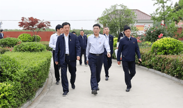 鹤壁市委常委、常务副市长林鸿嘉落马<strong></p>
<p>猴币虚拟币</strong>，一个月前被罢免