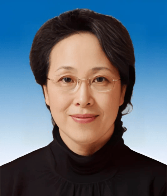 郝国昆<strong></p>
<p>手机虚拟币挖矿</strong>，辞去副部级职务