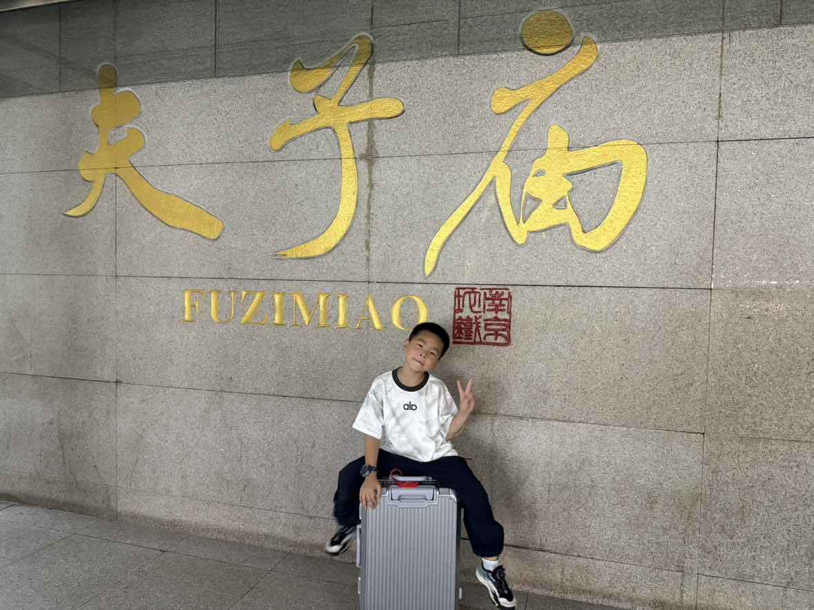 全杭州的娃都出动了？这是刚刚的火车东站<strong></p>
<p>买卖虚拟币</strong>！秋假大军即将席卷全国