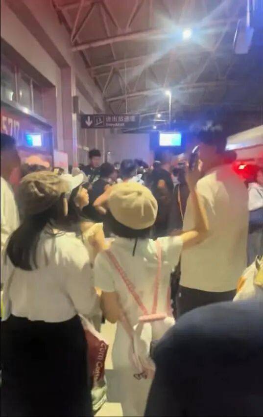 大连地铁发生故障停运一小时<strong></p>
<p>龙币虚拟货币</strong>，目击者称看到120和警车，工作人员否认列车和人相撞，故障原因在落实中