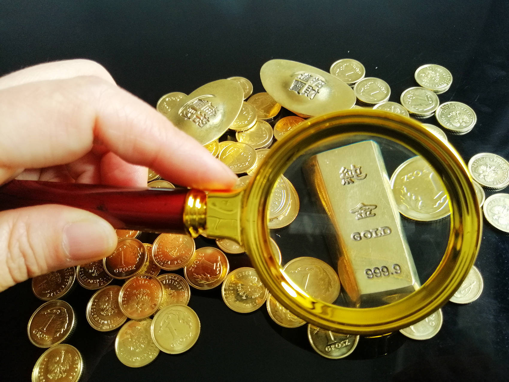 国际金价<strong></p>
<p>中国虚拟币有哪些</strong>，再创历史新高！消费者：从今年年中一直观望到十一，没想到越等越贵！机构：仍上涨空间
