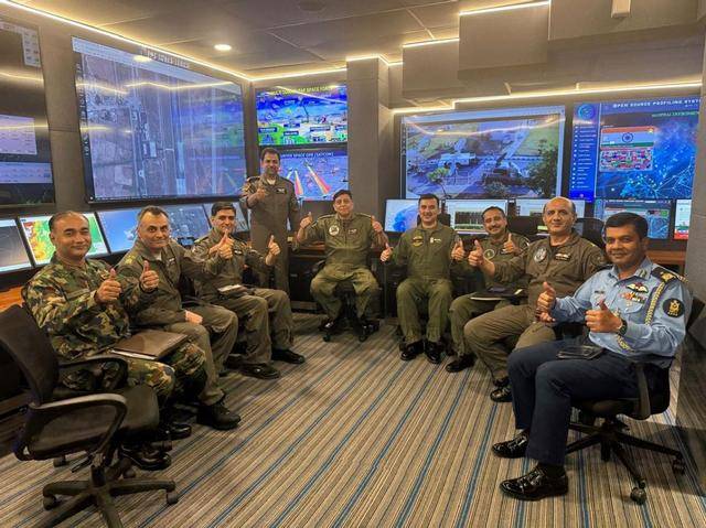 印尼豪掷90亿美元买歼-10<strong></p>
<p>虚拟币怎么投资</strong>,不止看中战机,中械作战体系也来一套