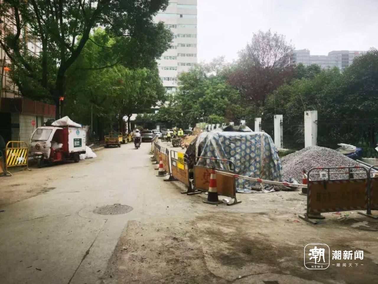 市中心一小区业主惊讶发现：走<strong></p>
<p>虚拟币走势图</strong>了20多年的“内部道路”竟是市政道路