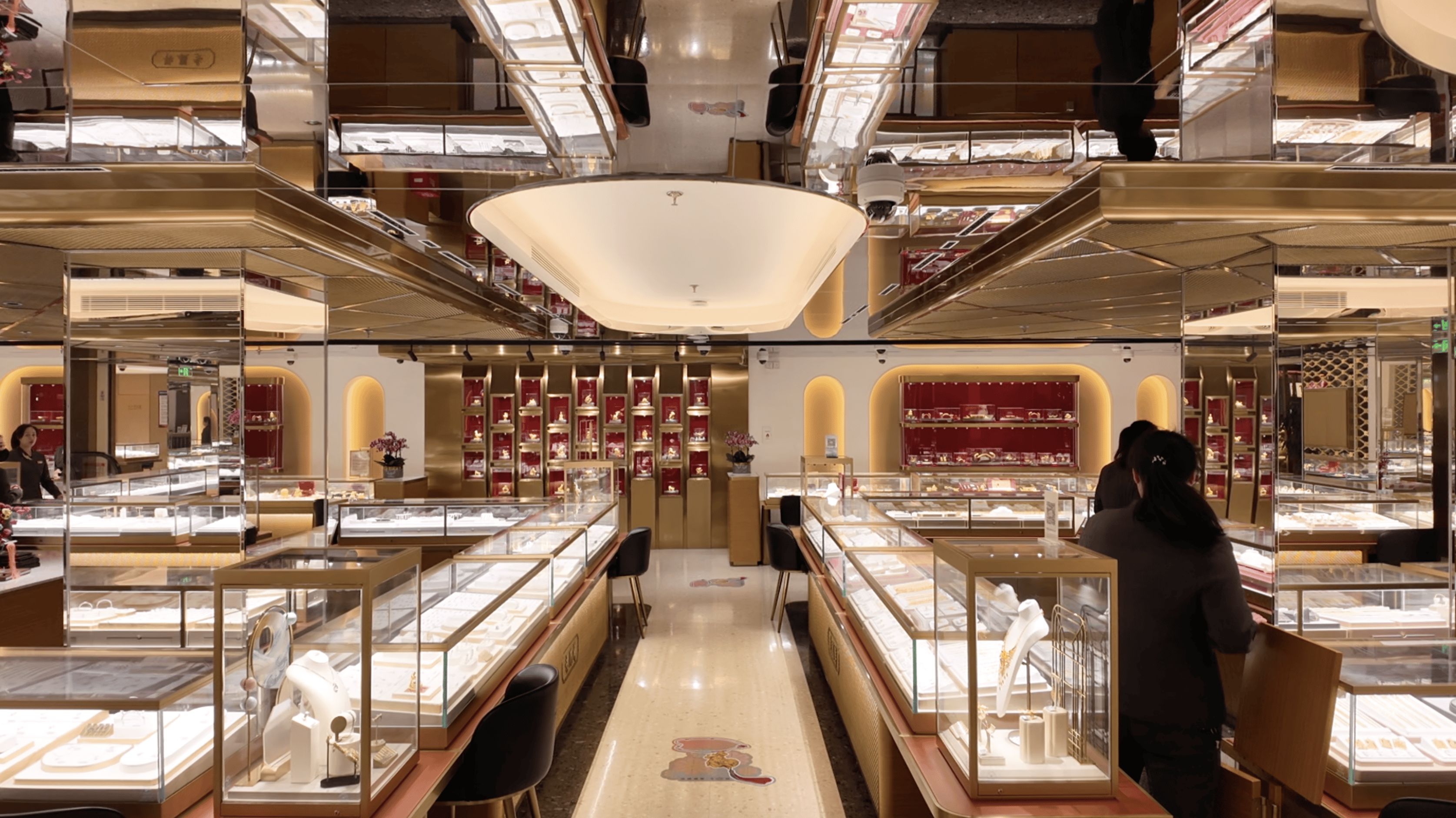 实探｜金价惊魂一夜后：“囤金大爷大妈”挤爆金店<strong></p>
<p>虚拟币走势图</strong>，拿下百克金条