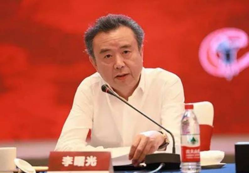 五粮液原董事长李曙光被“双开”：贪婪腐化<strong></p>
<p>虚拟币分叉</strong>，为他人在获取酒类经销权等方面谋取利益