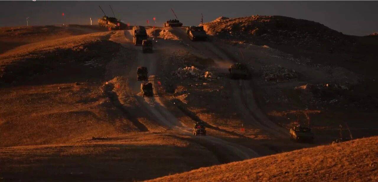 大场面!机器狗、无人机开路<strong></p>
<p>虚拟货币筹币网</strong>,实兵对抗演练画面公布