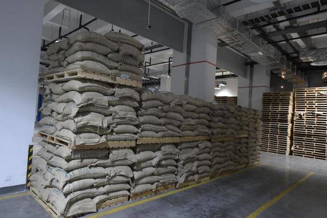 四中全会精神在基层丨记者手记：不产一粒生豆<strong></p>
<p>国家禁止虚拟币</strong>，昆山何以打造千亿元级咖啡产业？