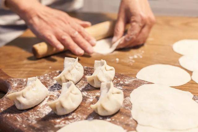 百年难遇“早立冬”来了<strong></p>
<p>国家禁止虚拟币</strong>！有啥讲究？早看早准备！