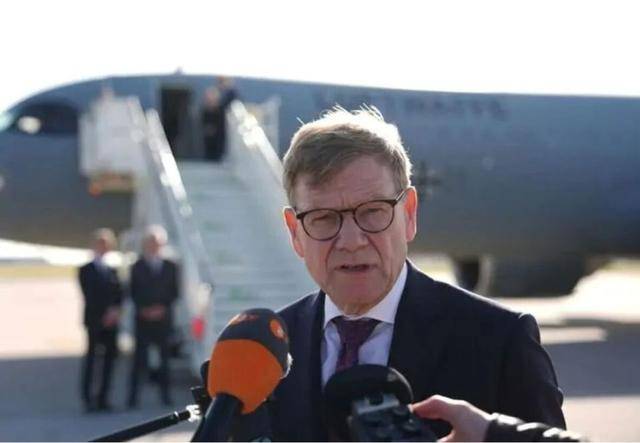 连续有两位国王访华<strong></p>
<p>国家禁止虚拟币</strong>,其中一位是建交以来首访,证明了什么?