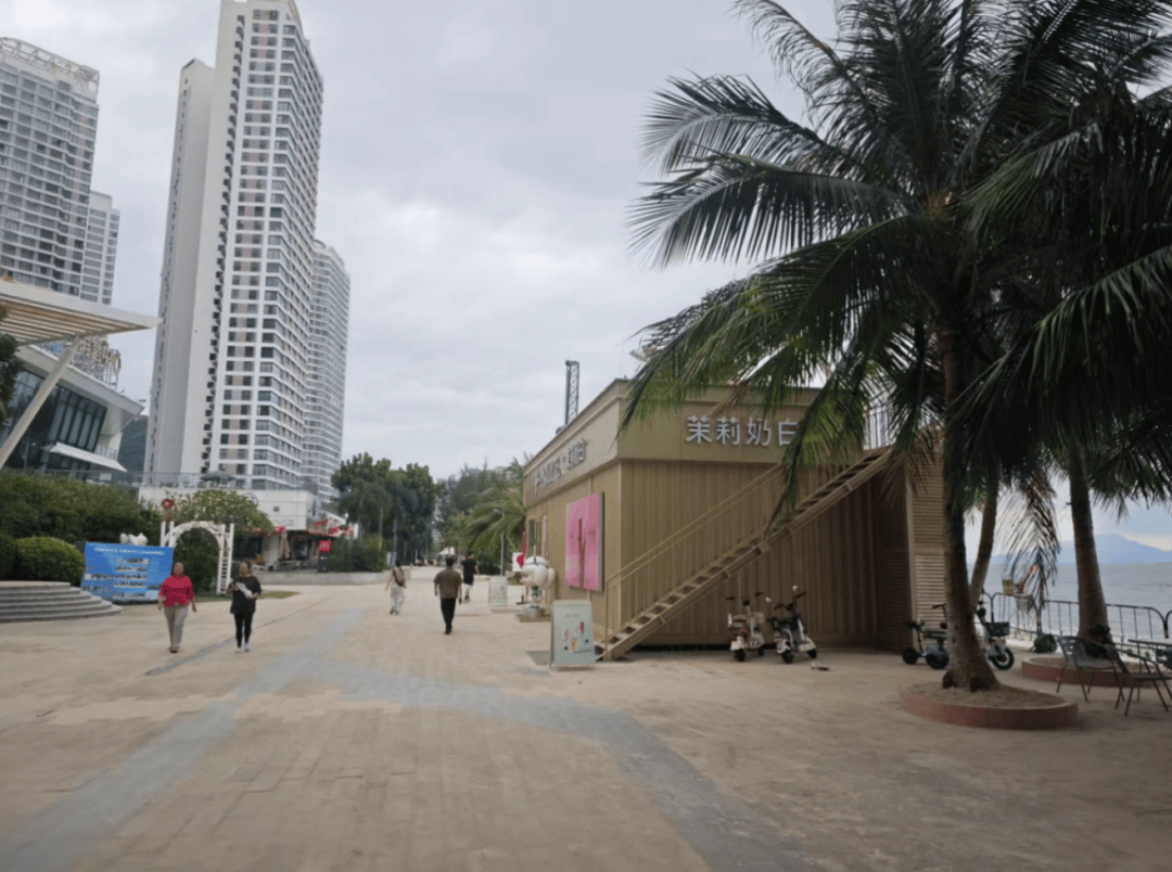 单价1.6万元买的海景房<strong></p>
<p>九龙币虚拟</strong>,如今二手房仅6000多元!开发商改造道路遭业主强烈反对:散步时景观视野将受明显影响