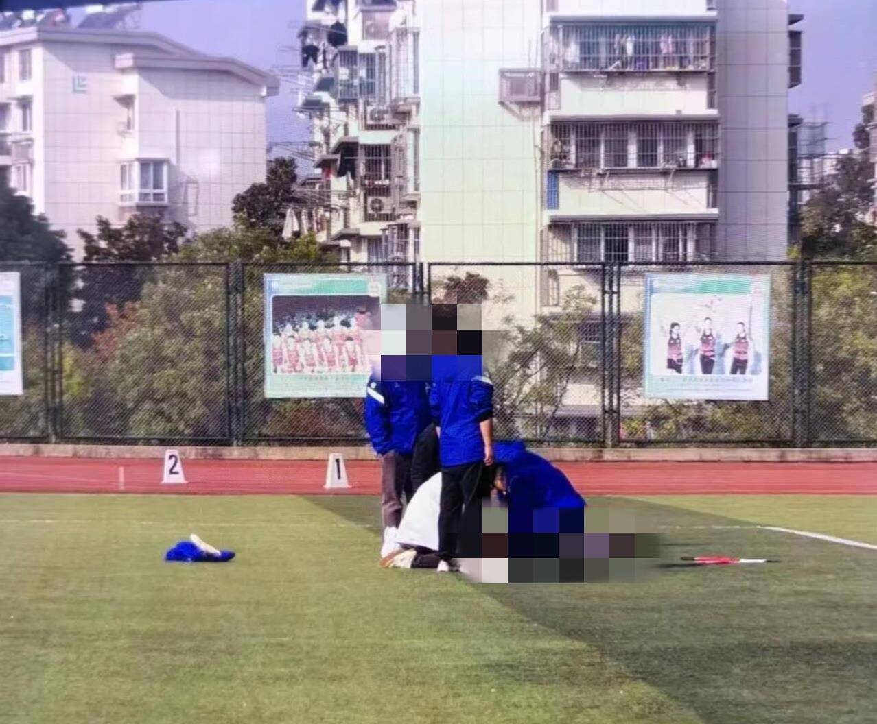 南京一学生在运动会上跑200米时倒地去世<strong></p>
<p>虚拟币商城开发</strong>,官方:深感痛心,已与亲属沟通妥善处理