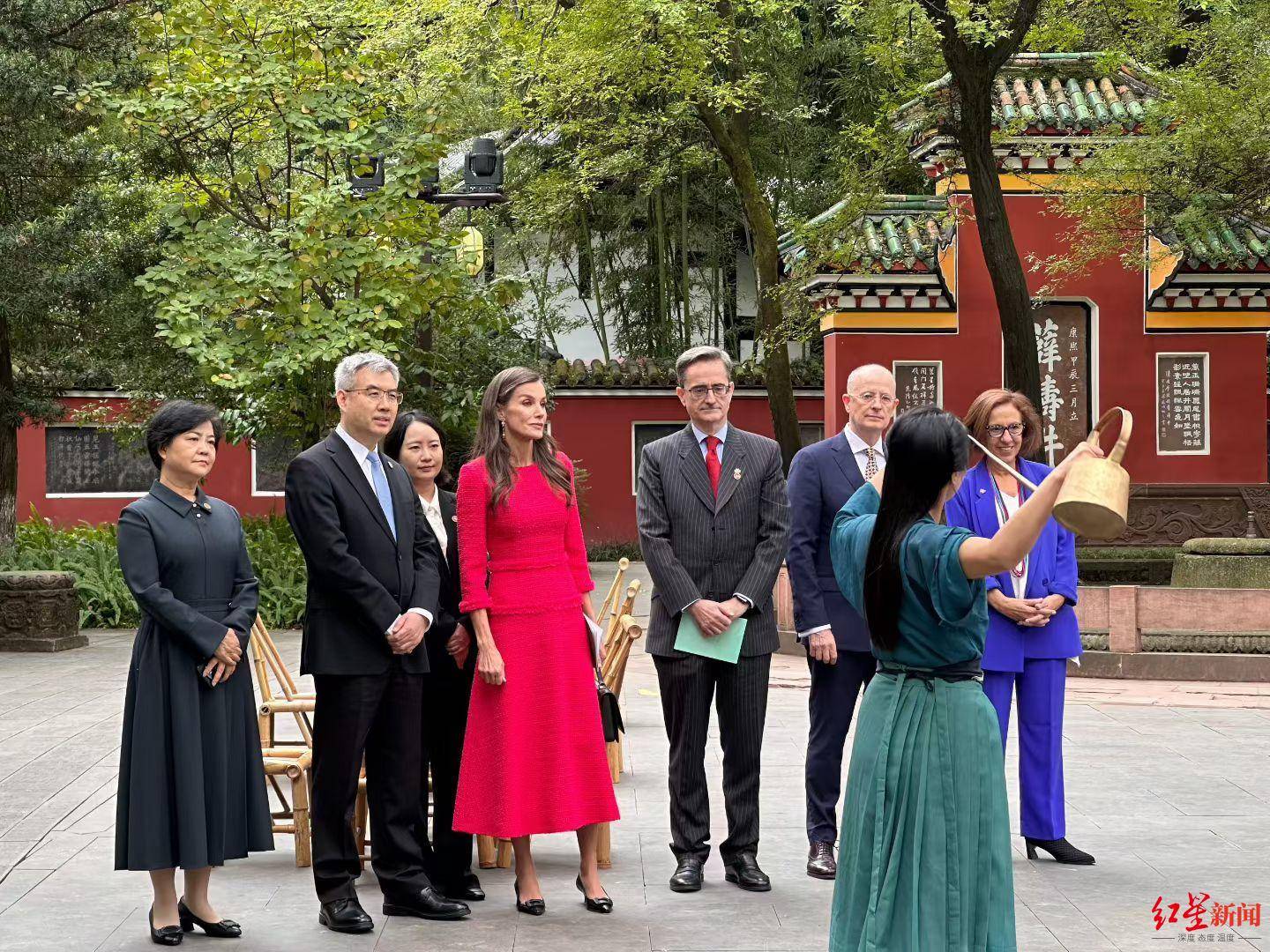 西班牙国王访华首站成都:从经贸到香茶<strong></p>
<p>虚拟币商城开发</strong>,释放哪些合作信号?