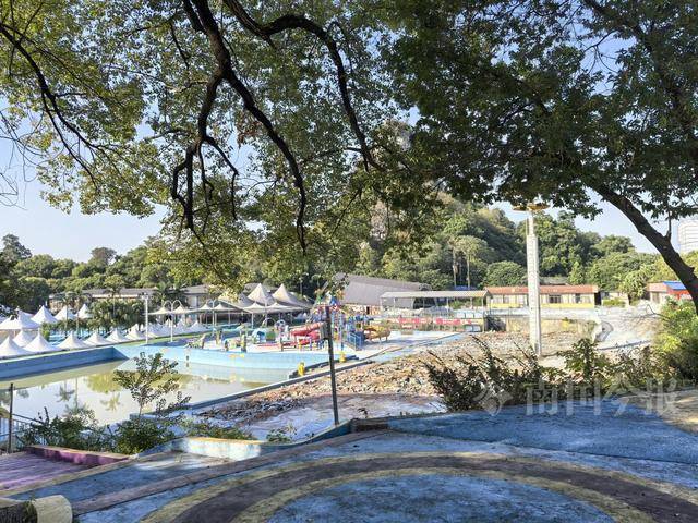 柳州雀儿山公园水上世界要拆迁<strong></p>
<p>虚拟q币充值器</strong>?园方回应