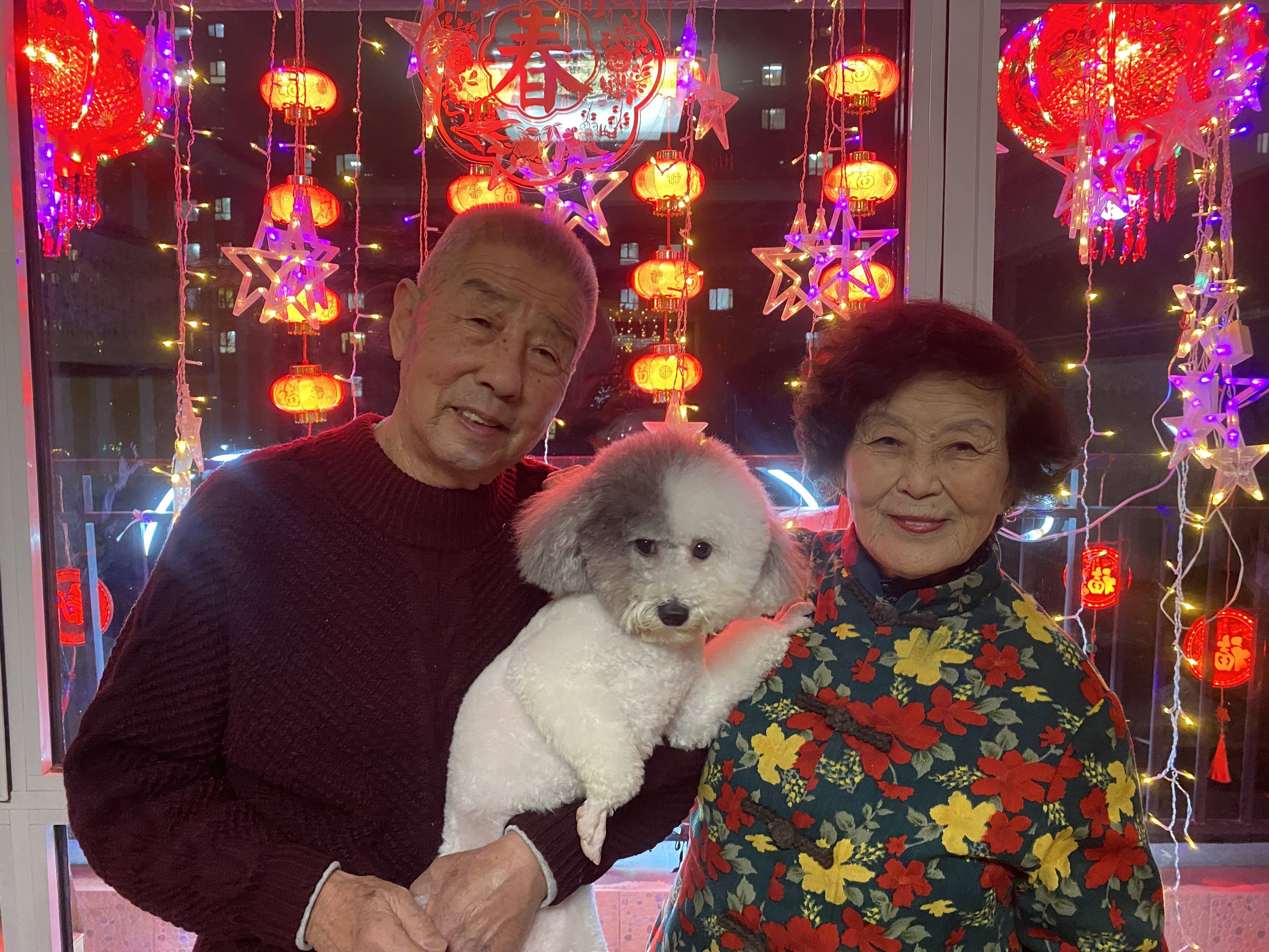 女子晒照对比奶奶自爷爷去世9个月后变化:再也不是时髦的老太太了<strong></p>
<p>虚拟钻石币</strong>,评论区泪目