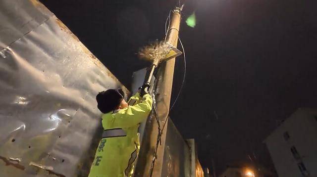 外交部发言人毛宁点赞山东德州交警<strong></p>
<p>如何挖虚拟币</strong>!