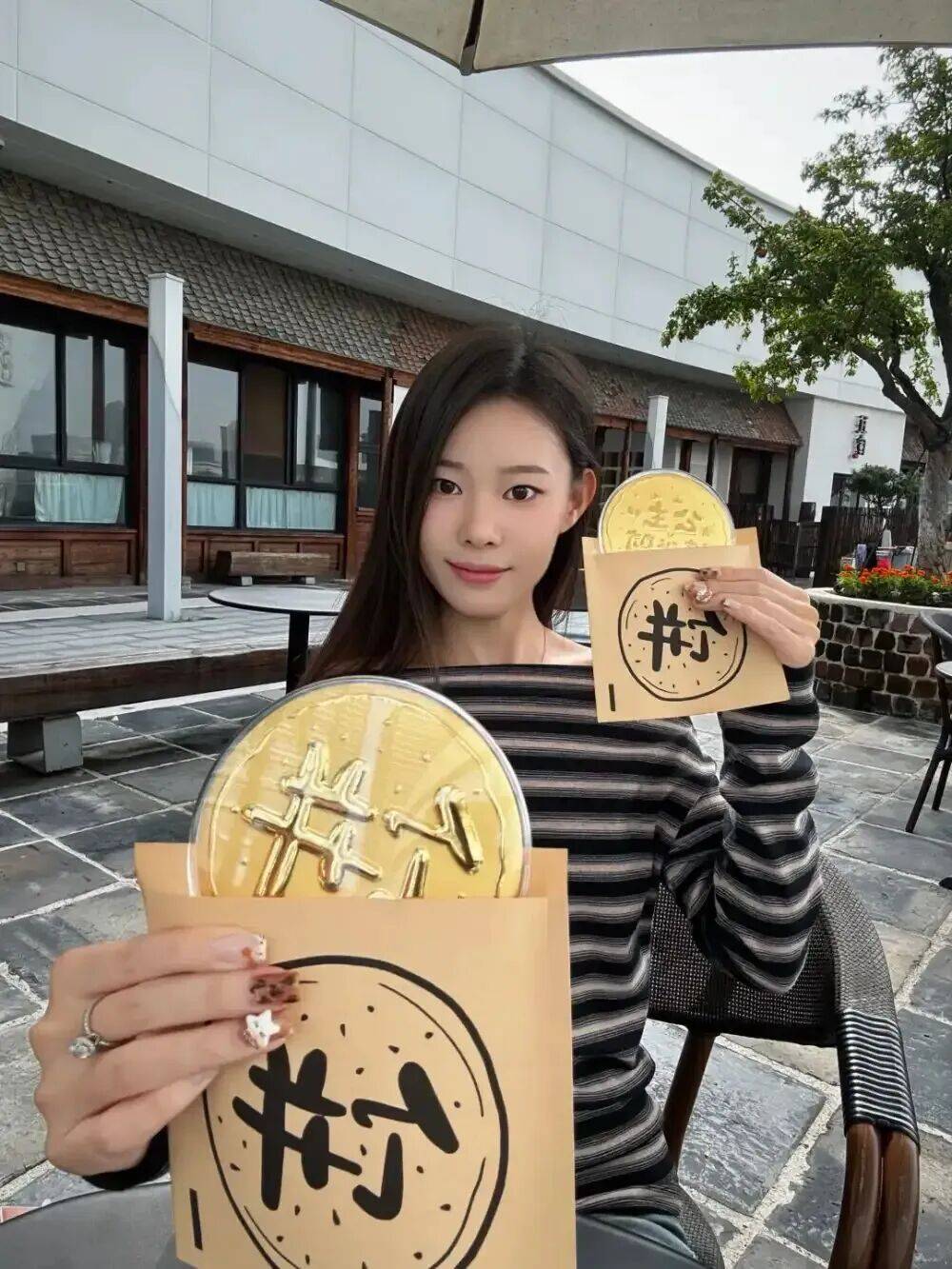 潮汕老板卖0.1克黄金<strong></p>
<p>如何挖虚拟币</strong>,今年已进账62亿