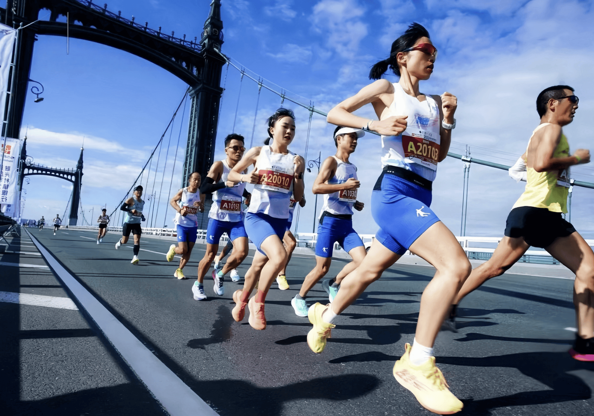 跑不过“调休难”:“最快女护士”张水华的争议与抉择