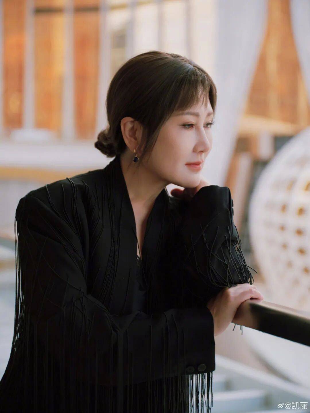 63岁女演员张凯丽晒照<strong></p>
<p>小蚁虚拟币</strong>,黑丝袜配高跟鞋,曾表示:年龄阻挡不了追求美的脚步